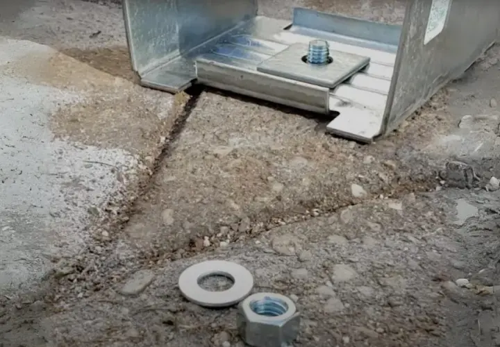 Kotwy do garażu: Klucz do stabilności. Wybór i montaż krok po kroku.