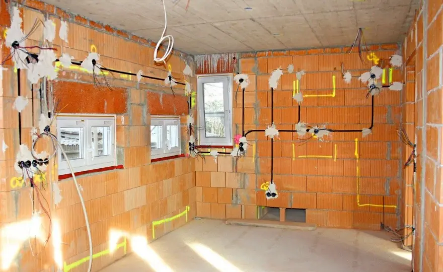 Instalacja elektryczna w nowym domu - co zaplanować?