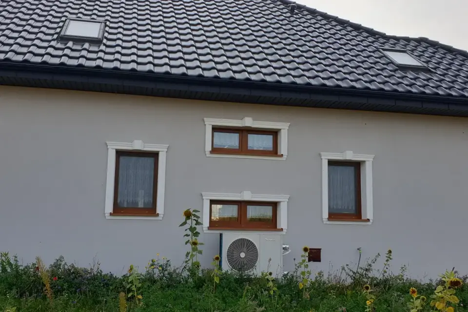 Gzyms elewacyjny na domu - jak dobrać i poprawnie zamontować